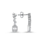 Load image into Gallery viewer, 0.63 Karat Baguette Diamond Earrings
