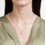 Load image into Gallery viewer, 0.78 Karat Baguette Diamond Necklace