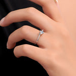 Load image into Gallery viewer, 0.25 Karat EF SI Solitaire Diamond Ring