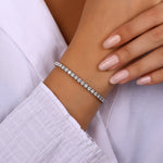 Load image into Gallery viewer, 6.68 Karat GH SI Diamond Tennis Bracelet