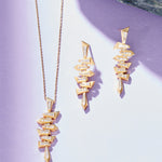 Load image into Gallery viewer, 0.37 Karat Baguette Stone Set Diamond Necklace