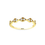 Load image into Gallery viewer, 14ct Stone Set Design Navetta Gold Ring