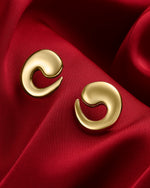 Load image into Gallery viewer, 14ct Memphis Design Gold Earrings