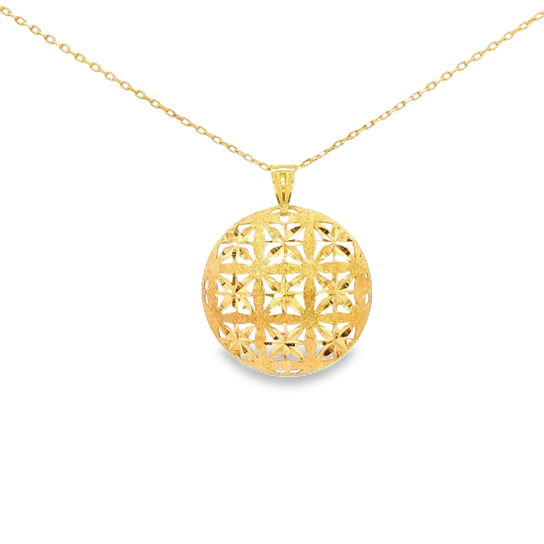 Elegant Yellow Gold Pendant Chain Necklace