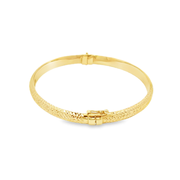 Elegant Yellow Gold Bangle