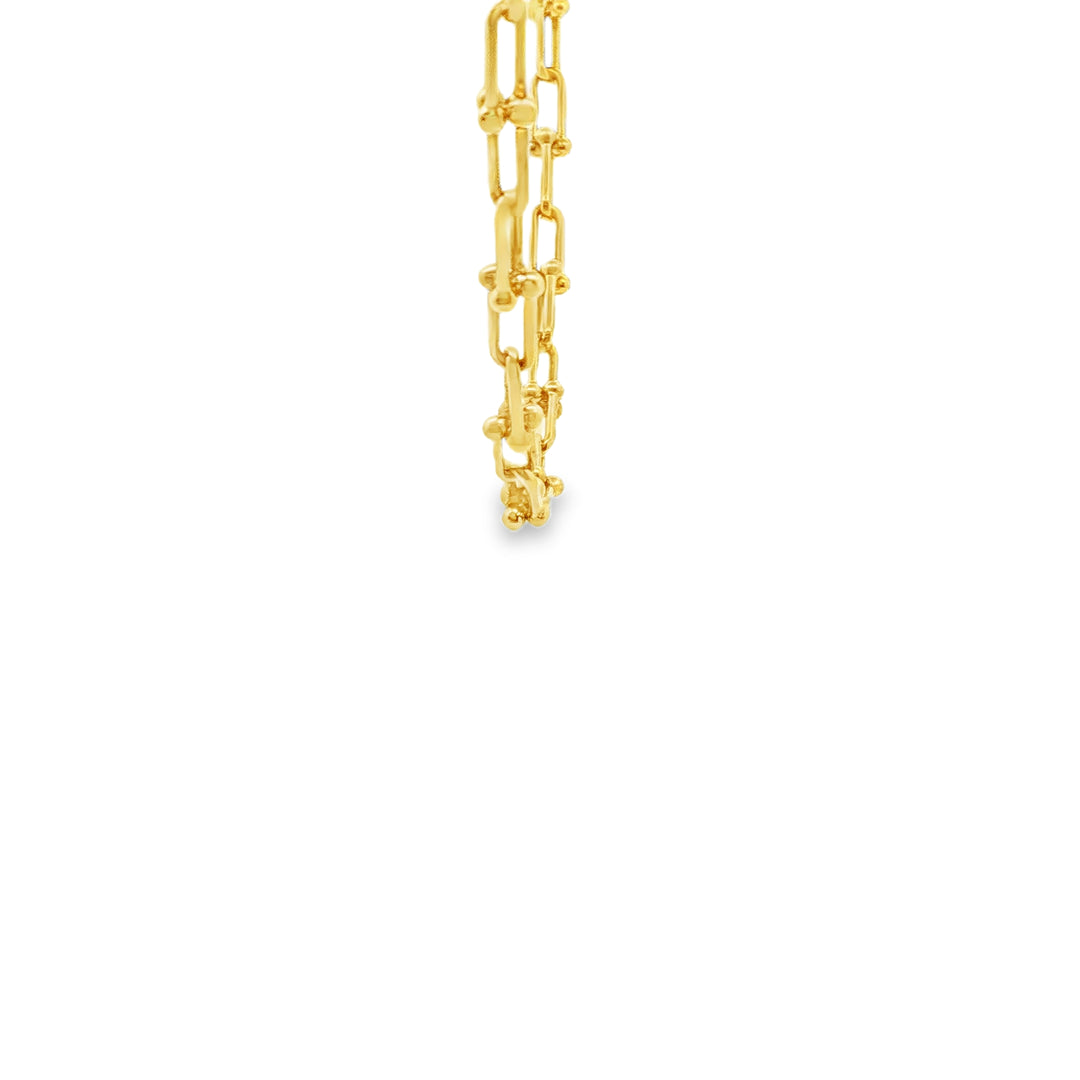 Elegant Yellow Gold Link Necklace