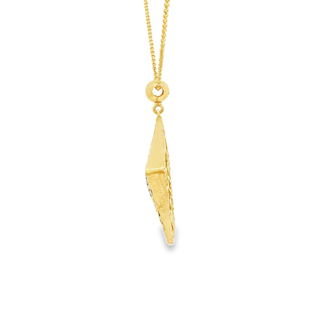 Elegant Yellow Gold Geometric Pendant Chain Necklace