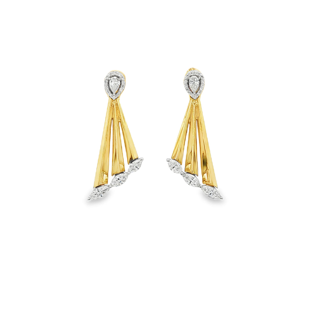 Yellow Gold Dangle Earrings with Pear Cut Diamond