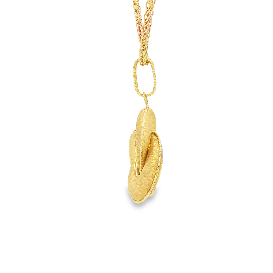 Elegant Yellow Gold Floral Charm Pendant Necklace