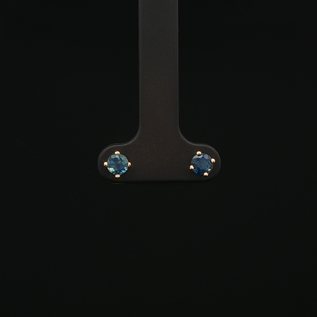Royal Blue Sapphire Stud Earrings in Yellow Gold