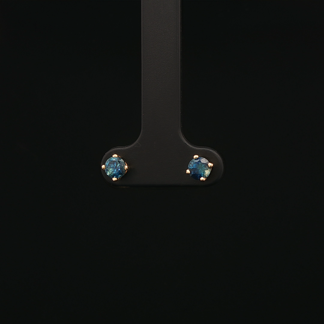 Royal Blue Sapphire Stud Earrings in Yellow Gold