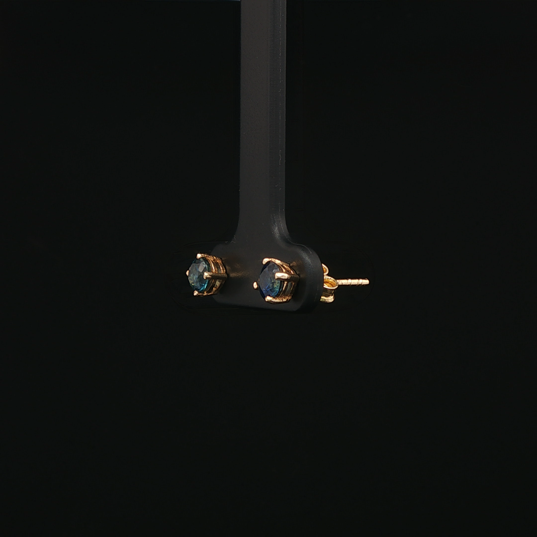 Royal Blue Sapphire Stud Earrings in Yellow Gold