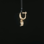 Load image into Gallery viewer, Yellow Gold Dangle Earrings with Pear-Shaped Blue Sapphires