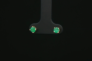 14ct Classic Emerald Stud Earrings in Yellow Gold
