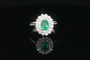 White Gold Cocktail Ring with Oval-Cut Emerald & Diamonds
