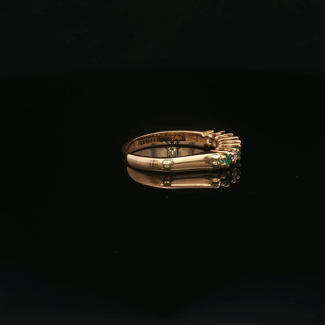 Emerald and Diamond Yellow Gold Ring