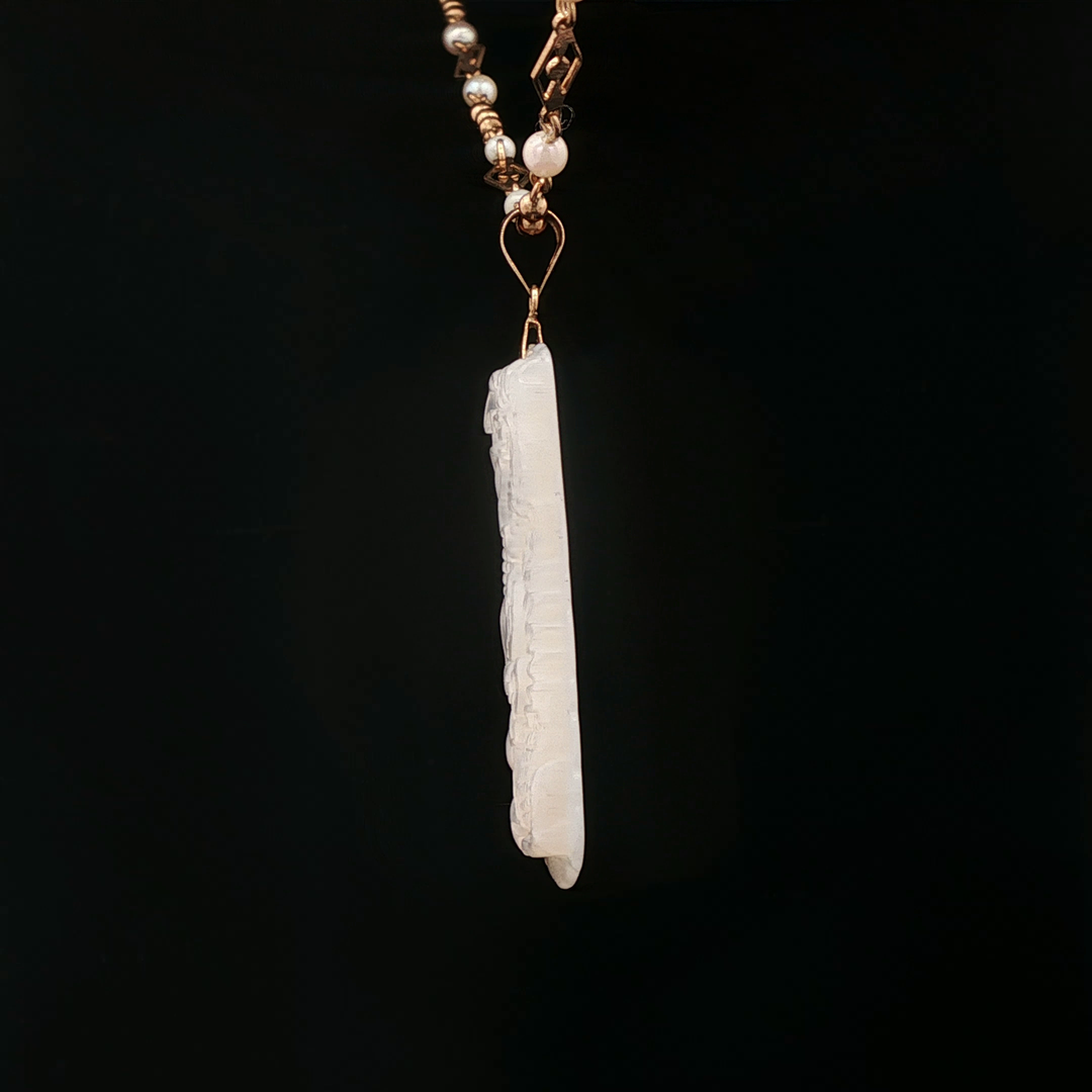 Yellow Gold Chain Necklace with Carved MoP Pendant