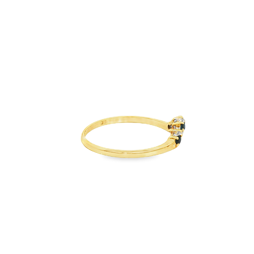 9ct Yellow Gold Multi-Stone Ring with Round Sapphire and Diamond