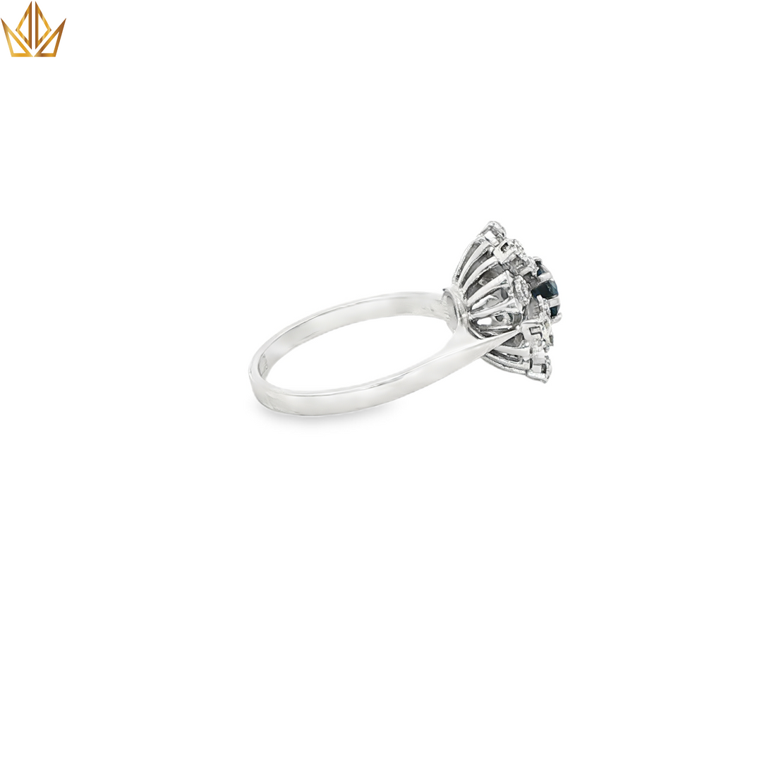 18ct White Gold Cocktail Ring with Sapphire & Diamonds