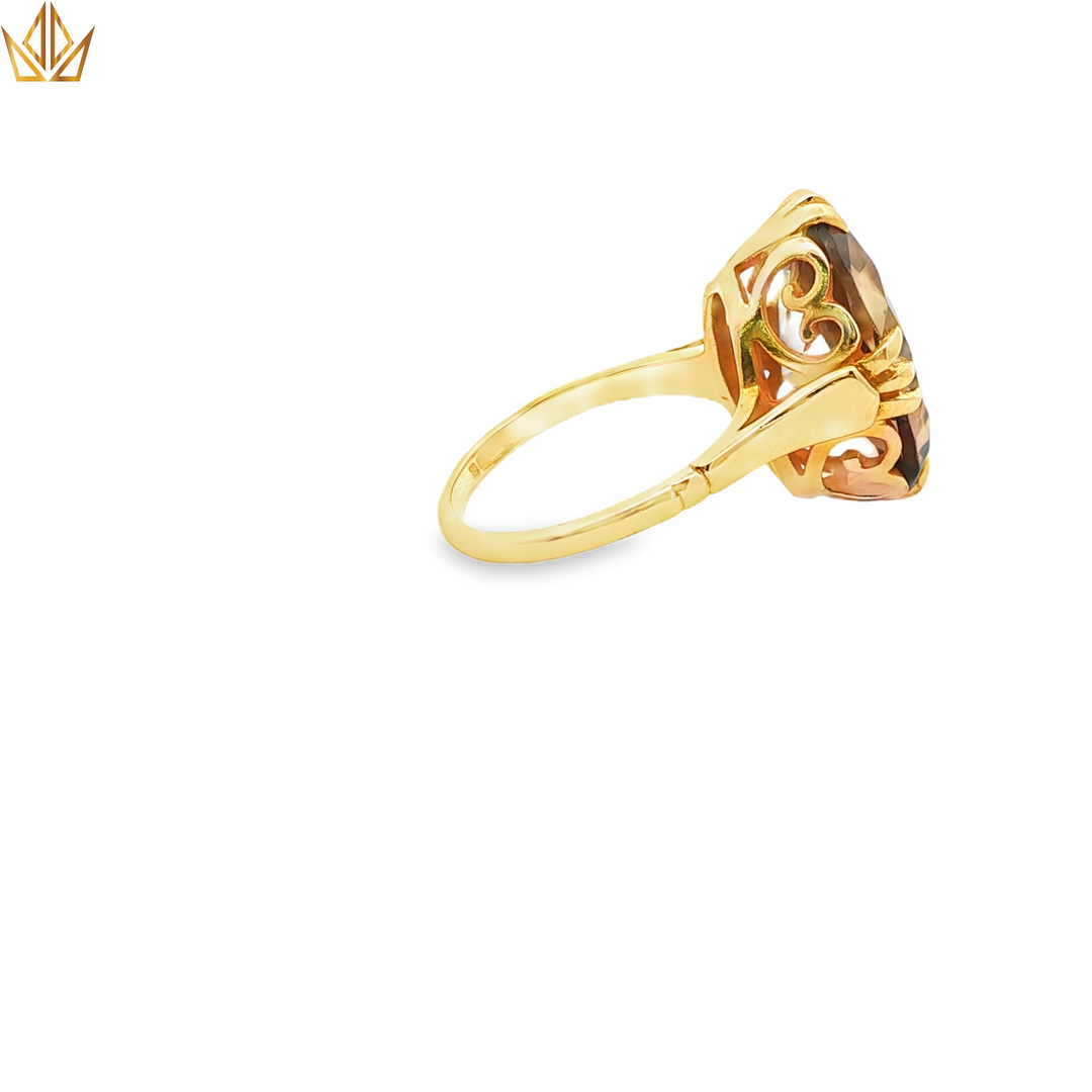 9ct Gold Cocktail Ring with Smokey Quartz - Edinburgh 1972