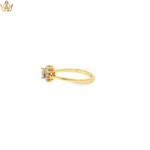 Load image into Gallery viewer, 18ct Gold Ring with Trillion Cut Aquamarine