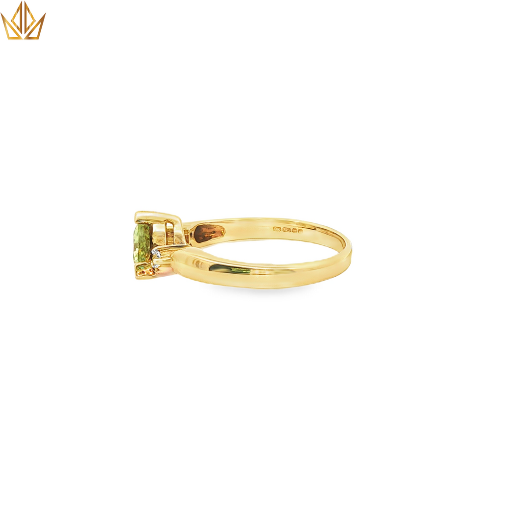 9ct Gold Multistone Ring with Peridot & Diamonds