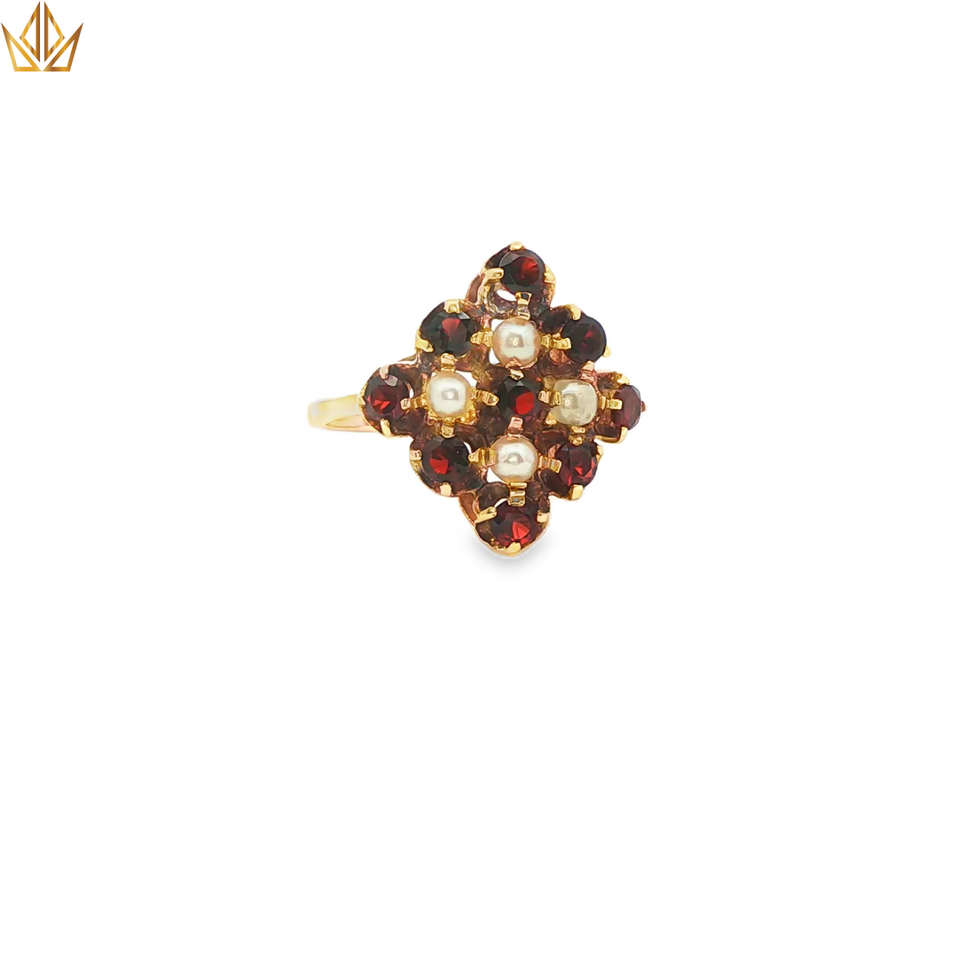 9ct Gold Ring with Round Garnets & Pearls