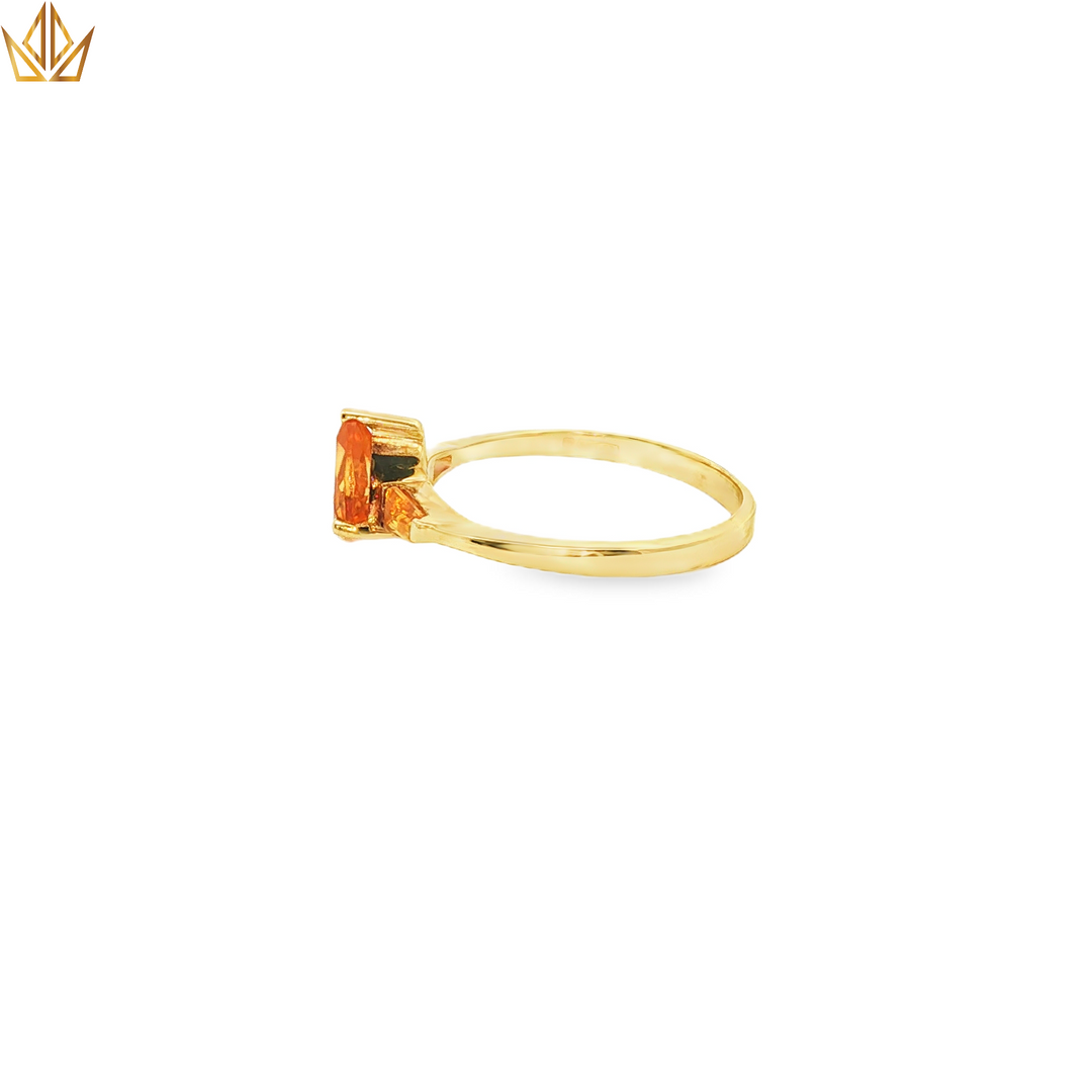 9ct Yellow Gold Ring with Pear-Shaped Citrine Gemstone