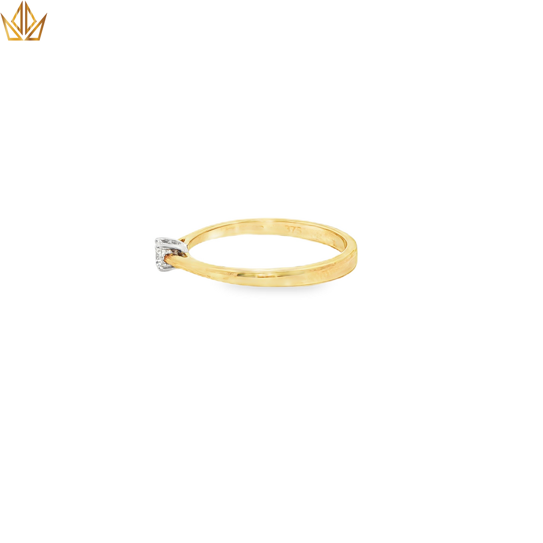 9ct Gold Solitaire Ring with Round Cut Diamond