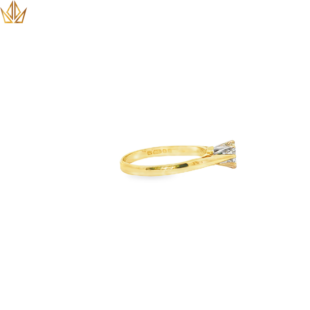 18ct Gold Solitaire Ring with Round Cut Diamond