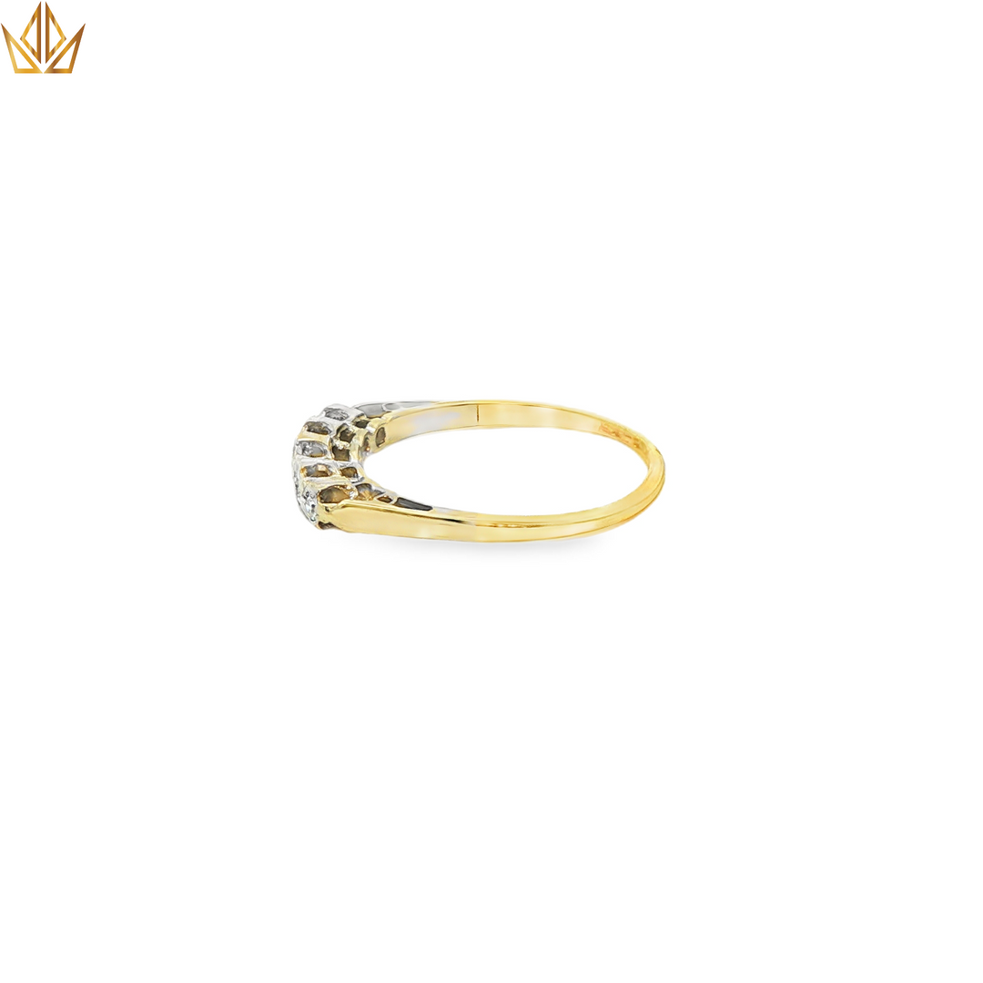 18ct Gold & Platinum Ring with Round Cut Diamonds