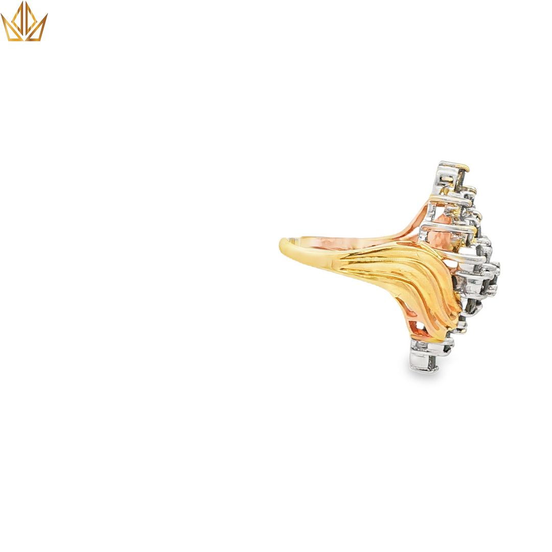 14ct Gold Ring with Fancy Round Brilliant Cut Diamonds