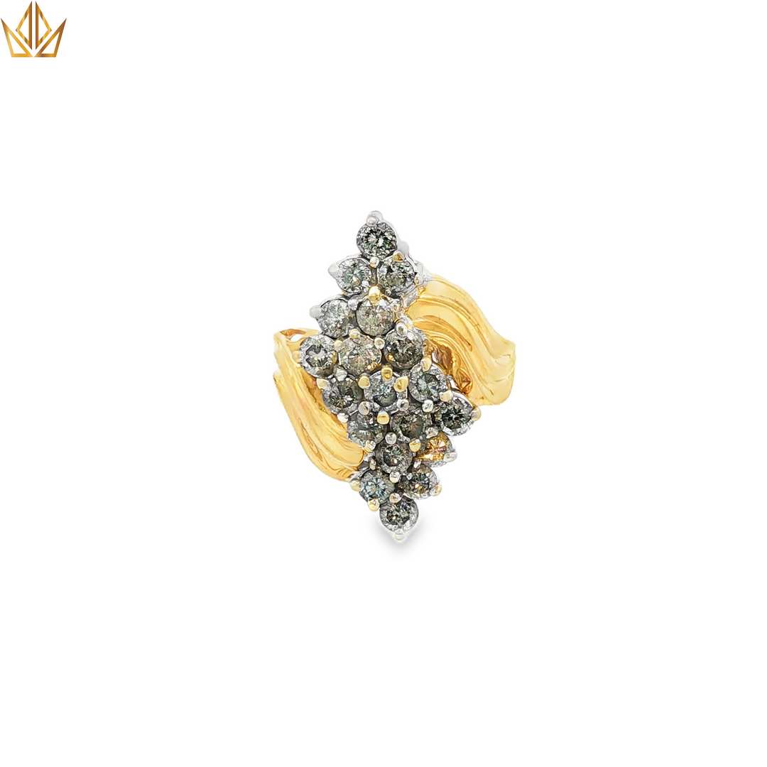 14ct Gold Ring with Fancy Round Brilliant Cut Diamonds