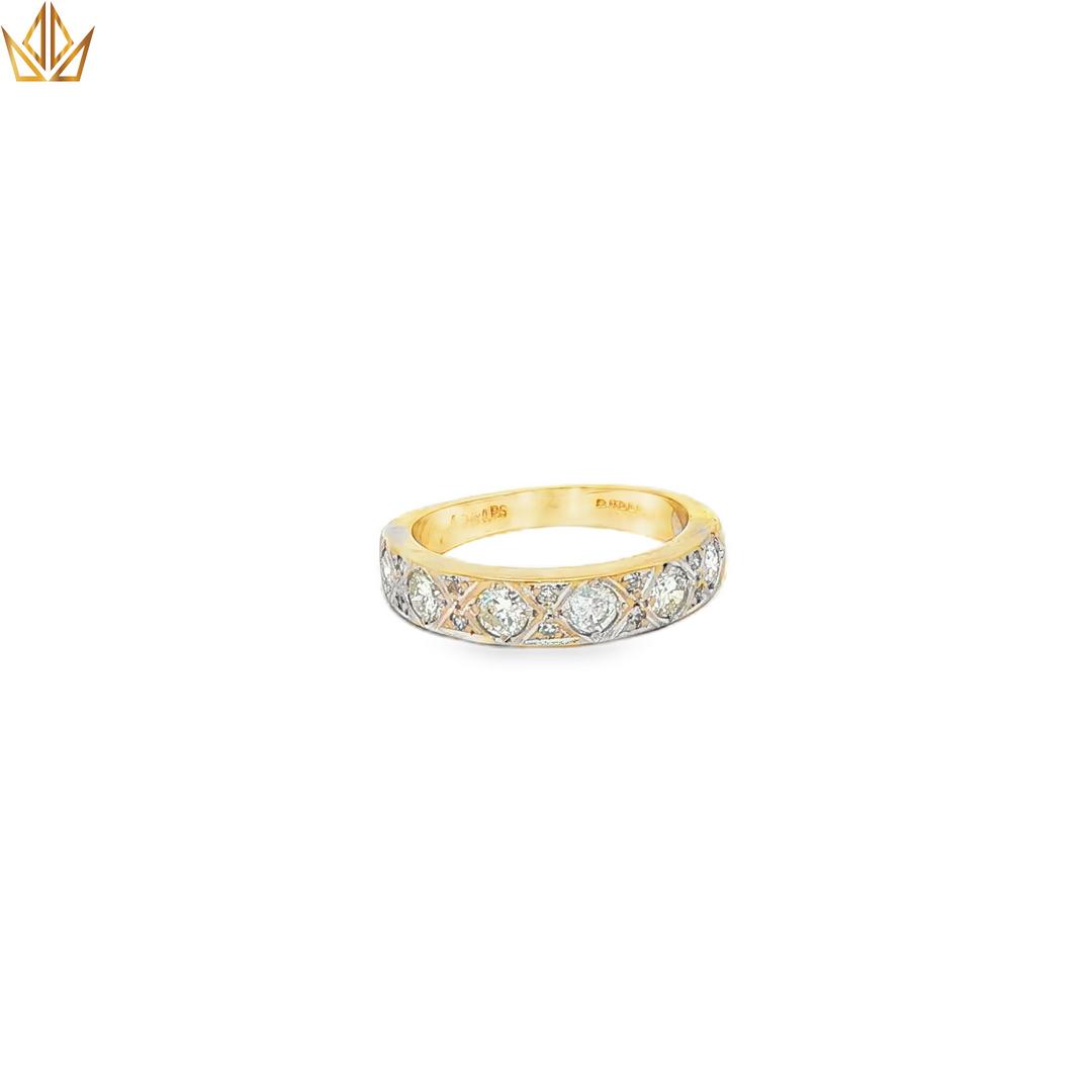 18ct Yellow Gold Multistone Diamond Ring with Round Brilliant Cut Diamonds