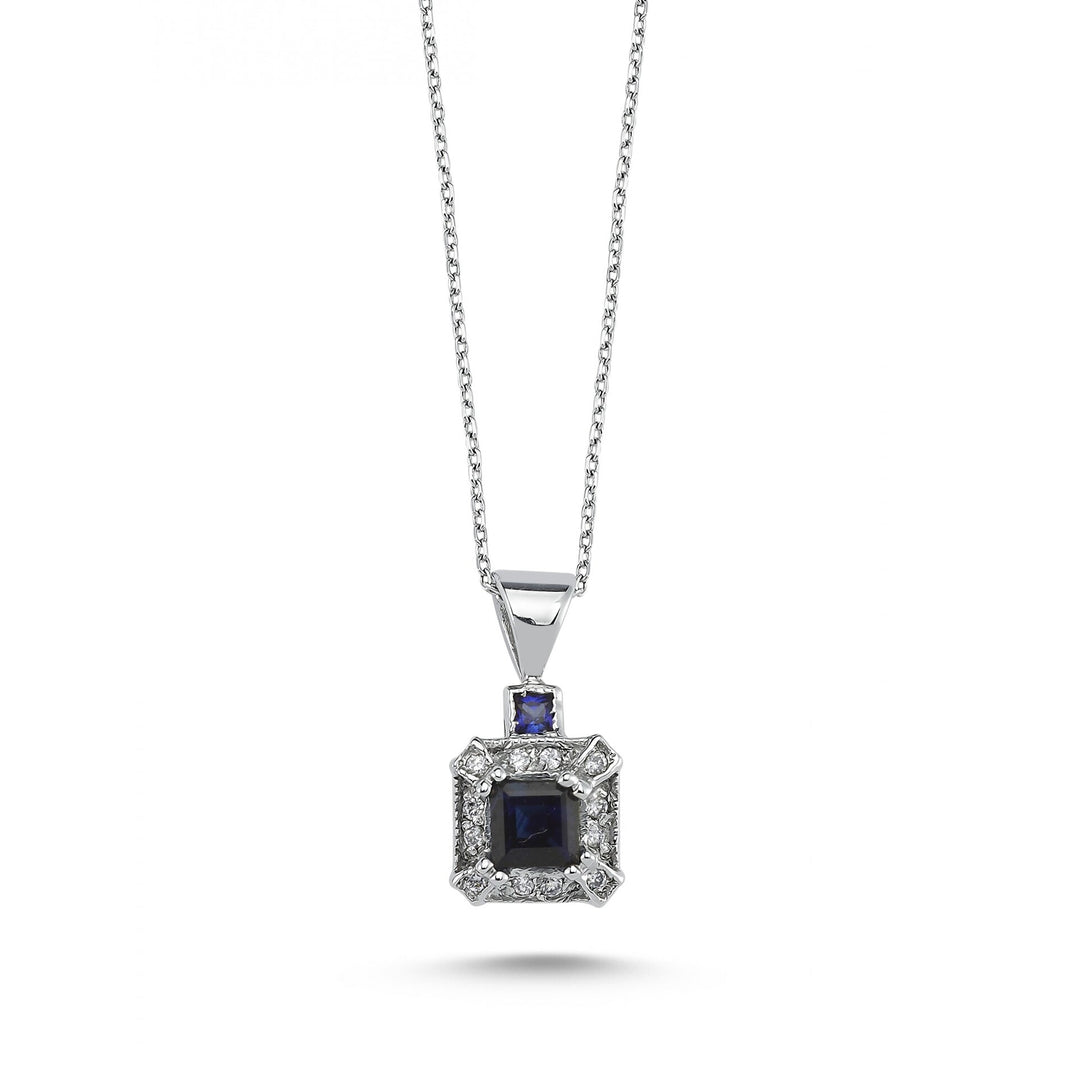 0.84 Karat Diamond Sapphire Necklace
