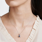 0.84 Karat Diamond Sapphire Necklace