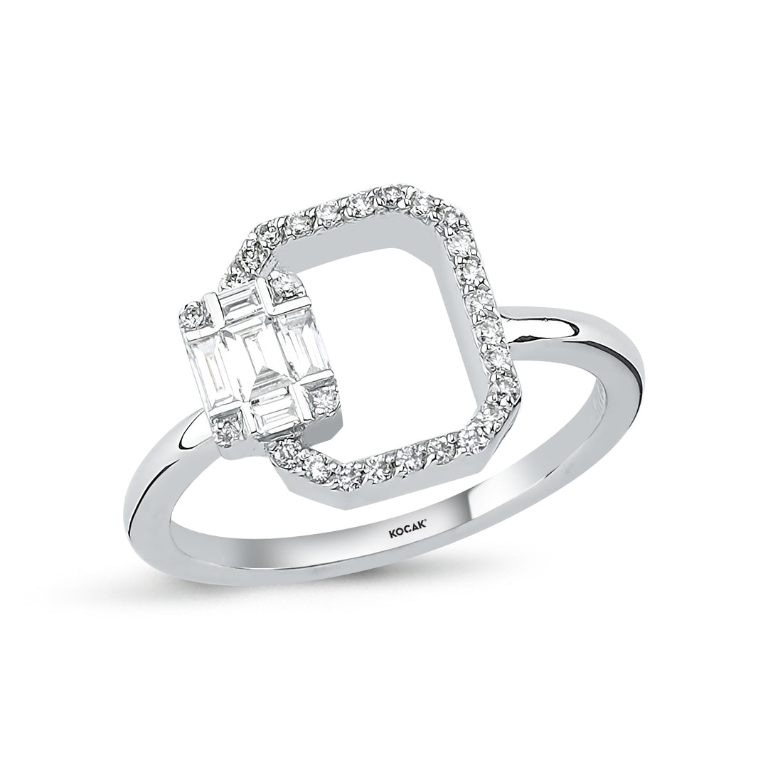 0.31 Karat Baguette Diamond Ring