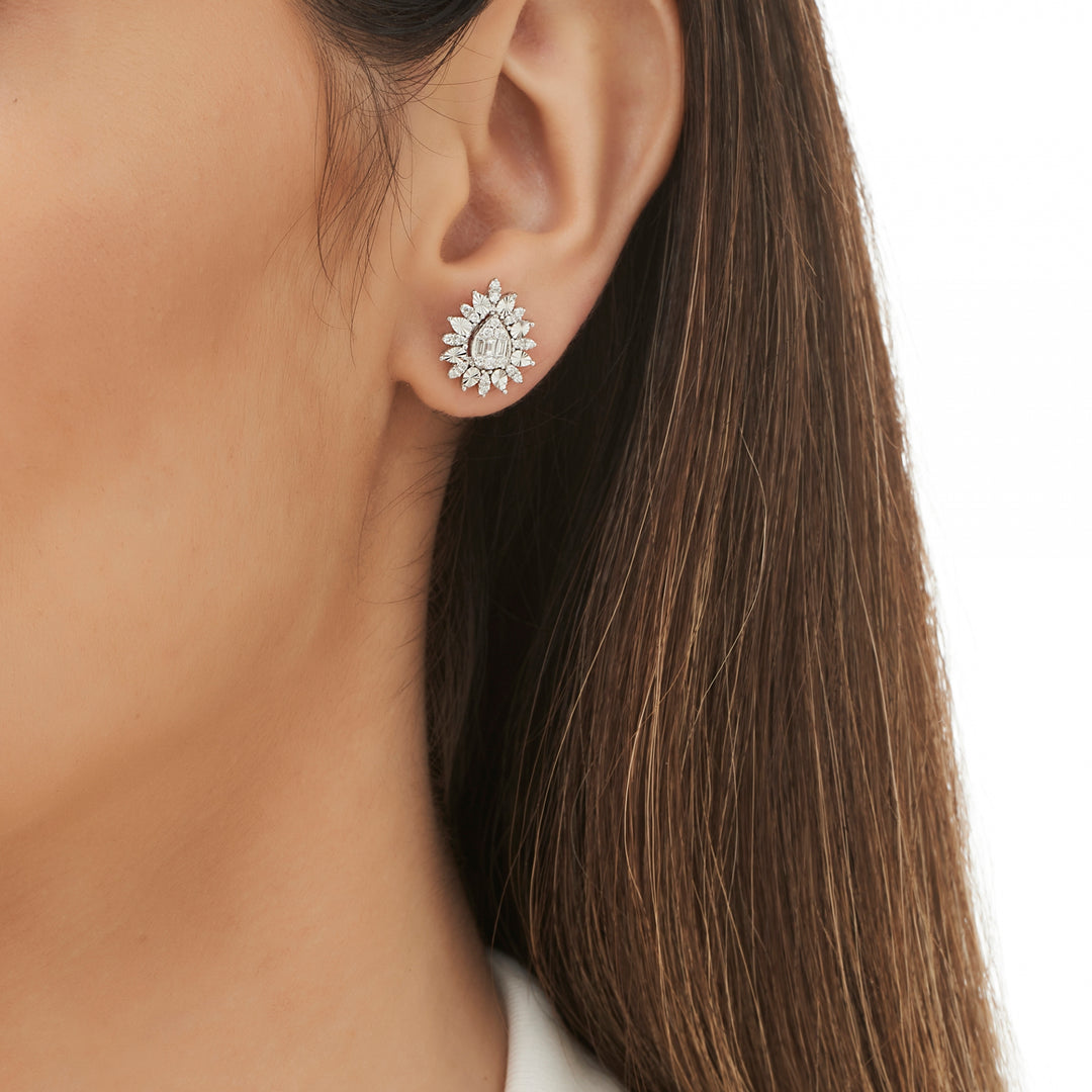 0.44 Karat Baguette Diamond Earrings