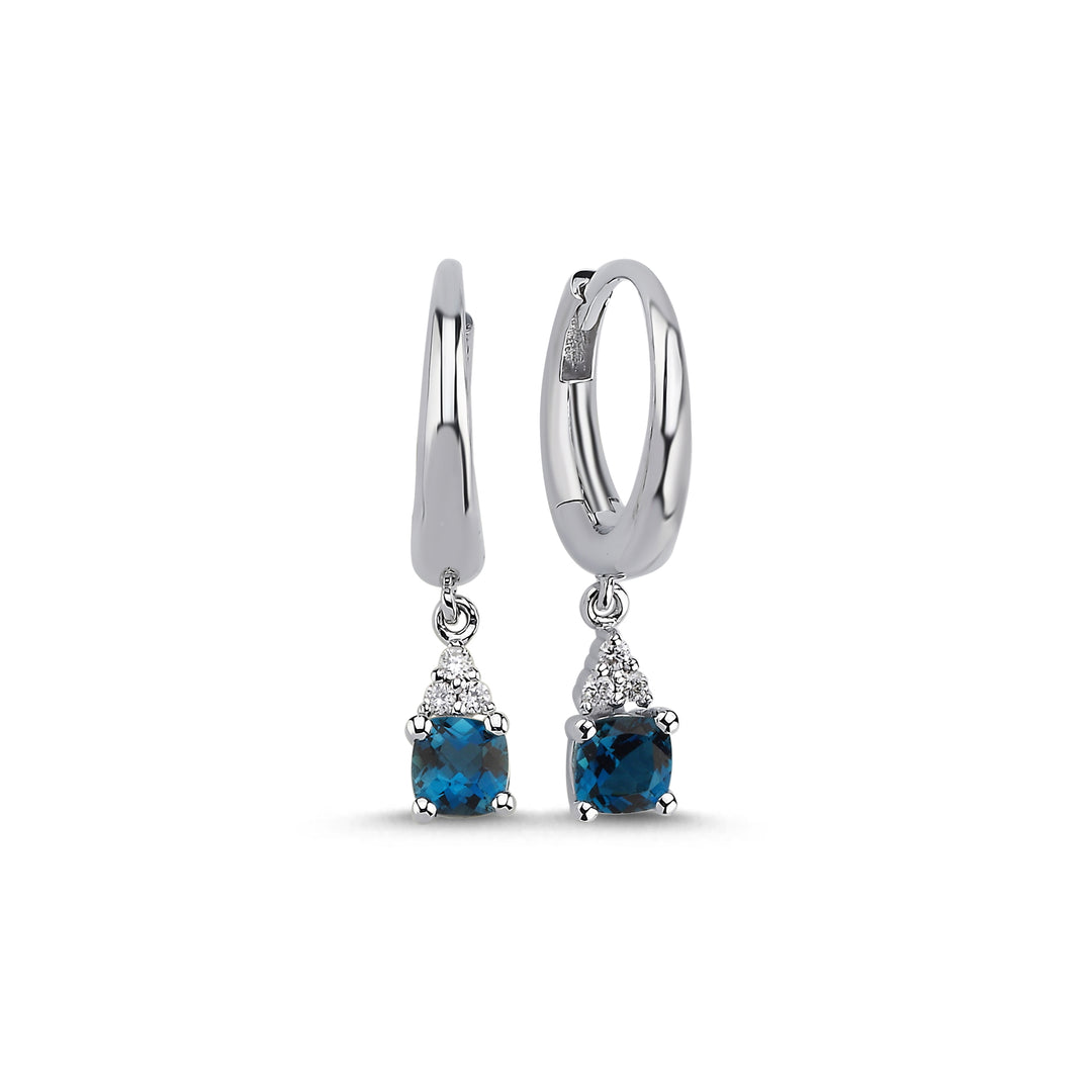 0.73 Karat Londra Mavisi Diamond Earrings