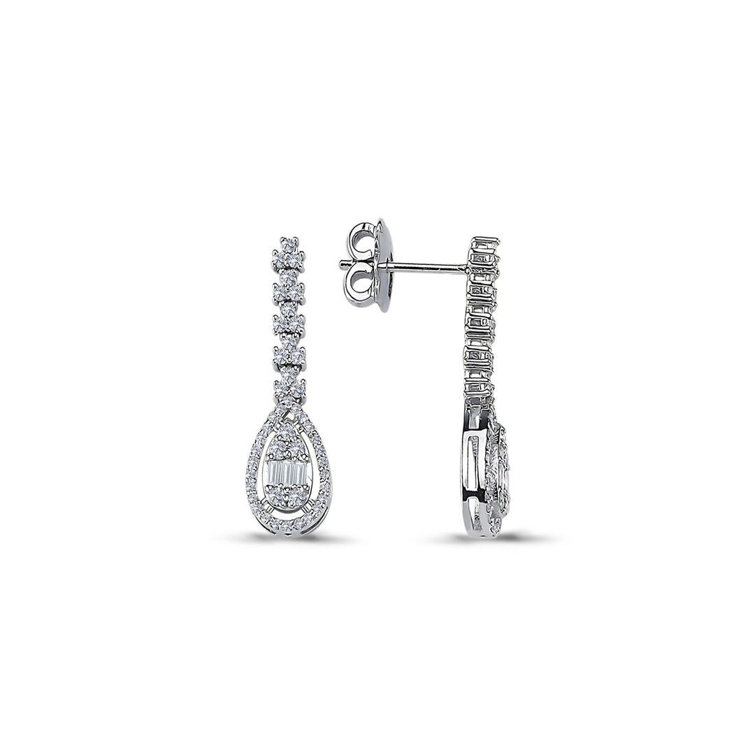 0.54 Karat Baguette Diamond Earrings