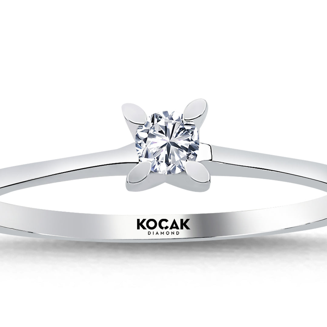 0.09 Karat EF SI Diamond Solitaire Ring