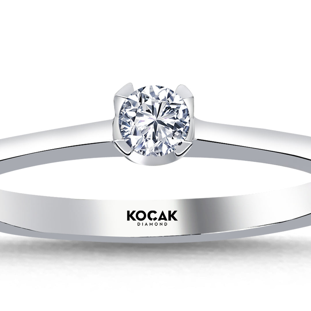 0.09 Karat EF SI Diamond Solitaire Ring