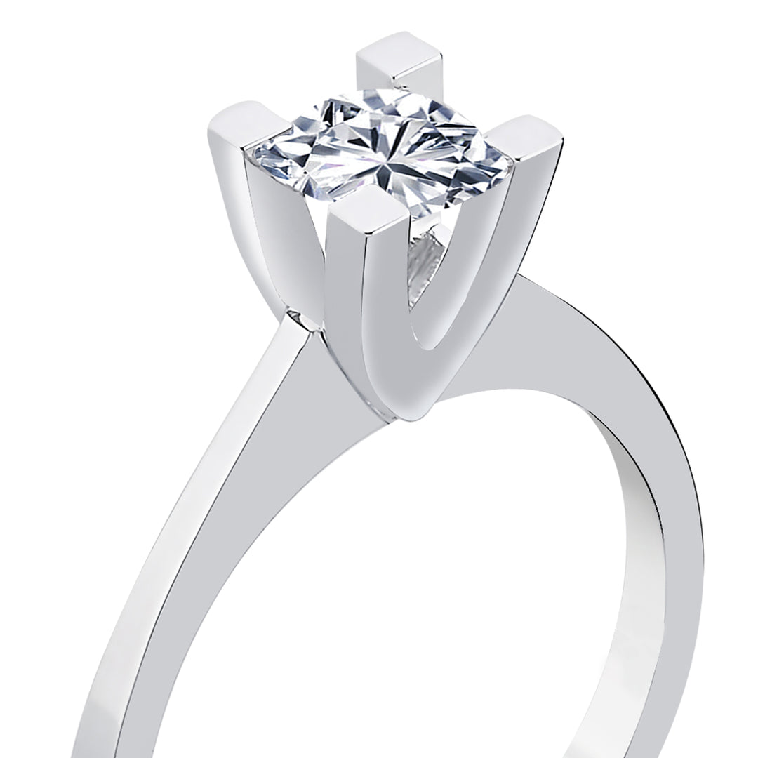 0.50 Karat EF SI Solitaire Diamond Ring