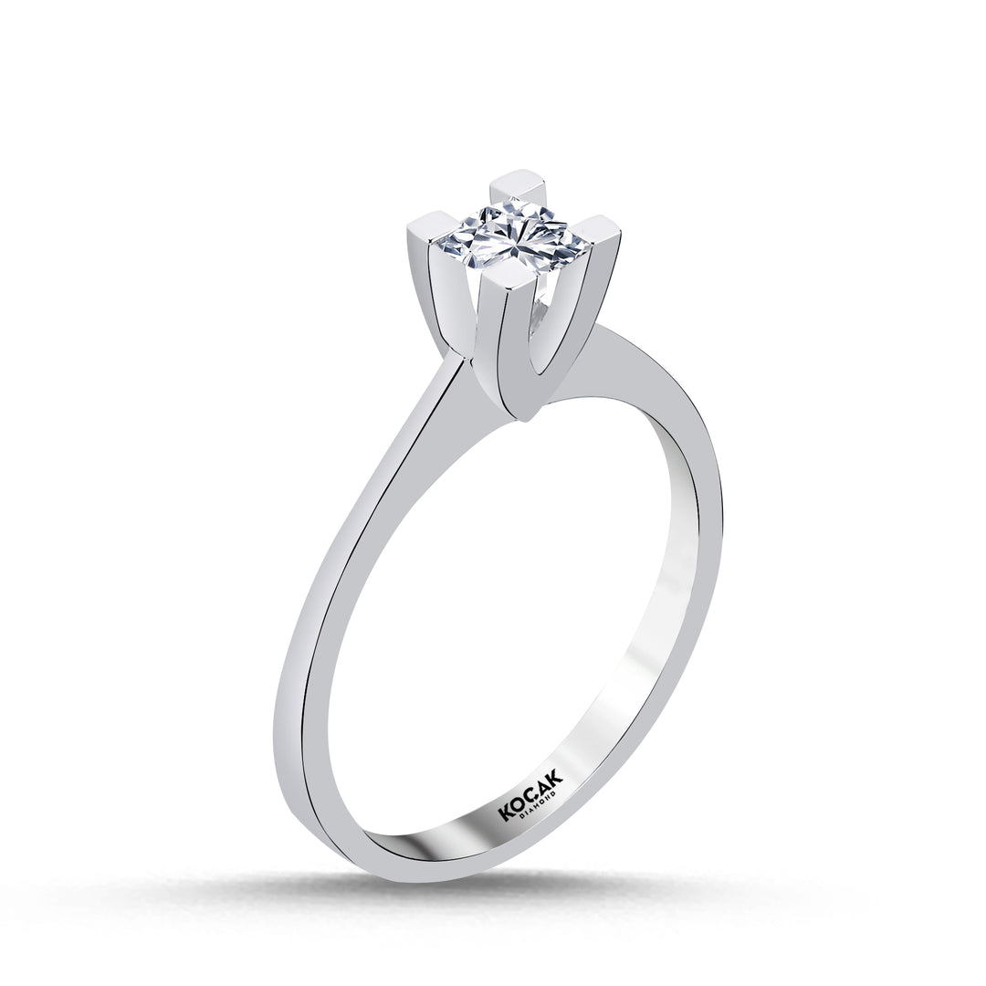 0.30 Karat EF SI Diamond Solitaire Ring