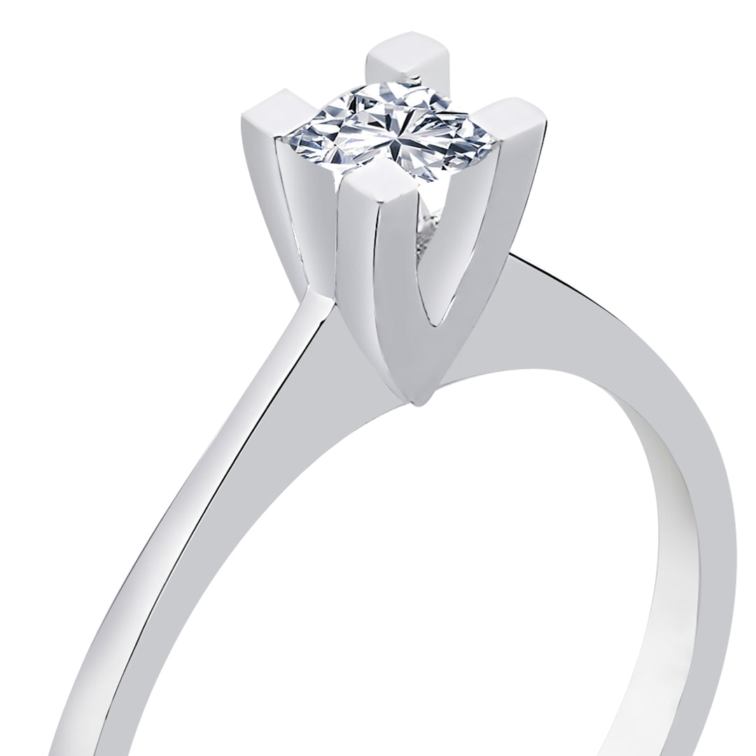 0.19 Karat EF SI Diamond Solitaire Ring