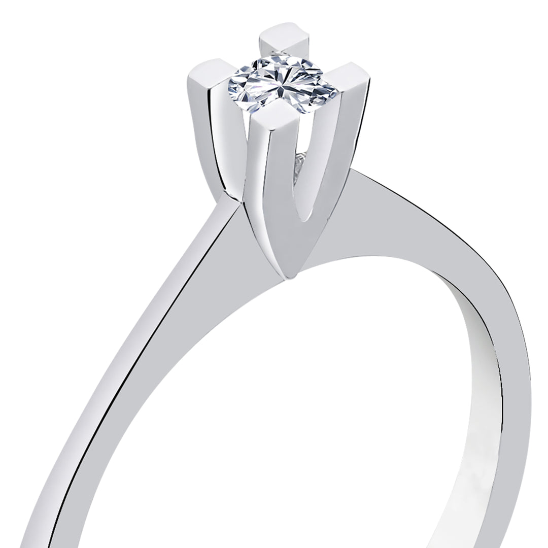 0.09 Karat EF SI Diamond Solitaire Ring