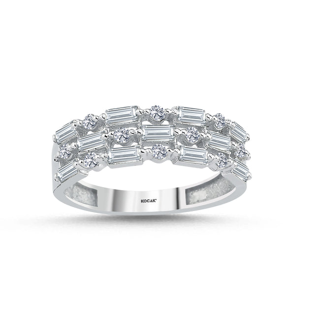14ct Baguette Stone Set Gold Ring