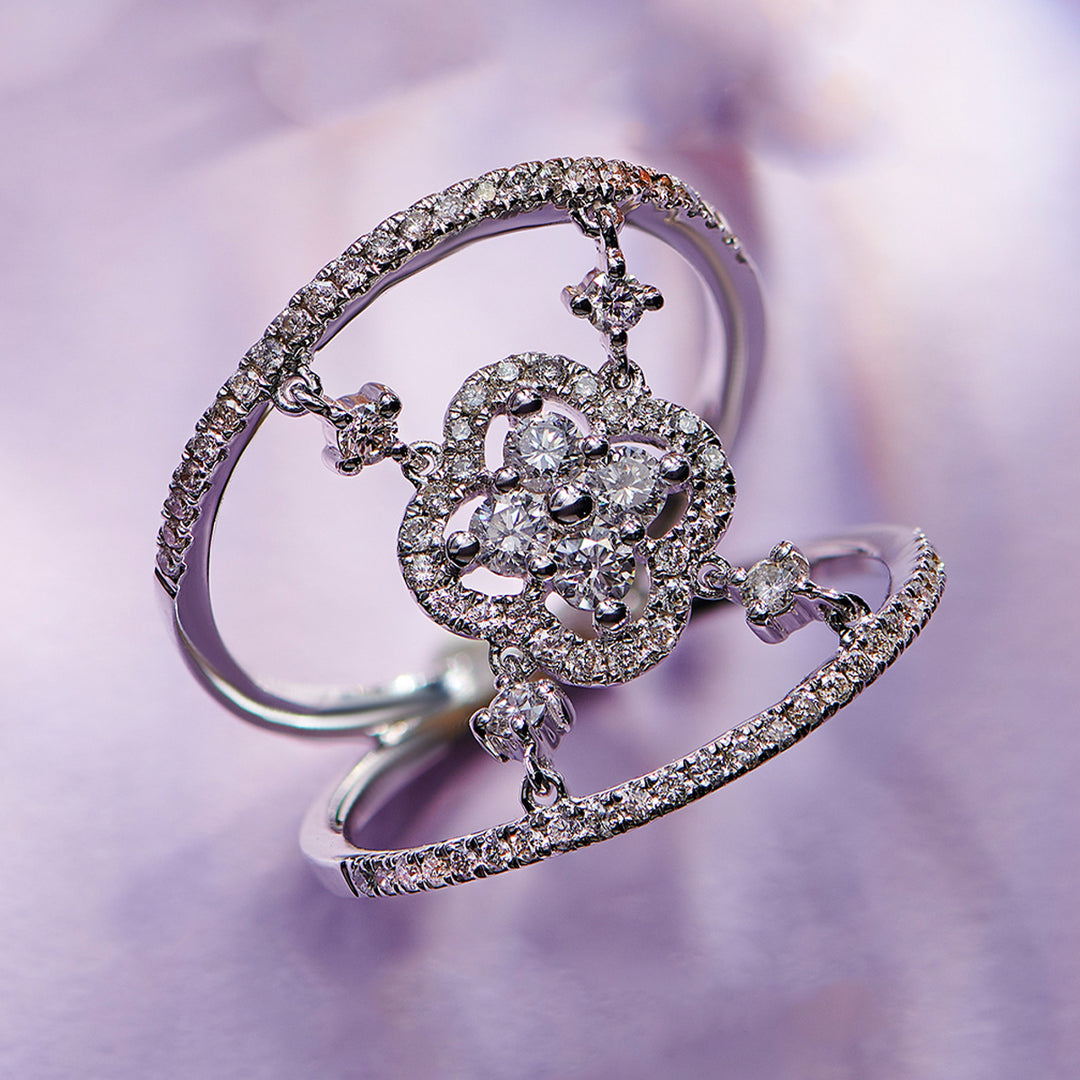 0.68 Karat Yonca Figürlü Diamond Design Ring