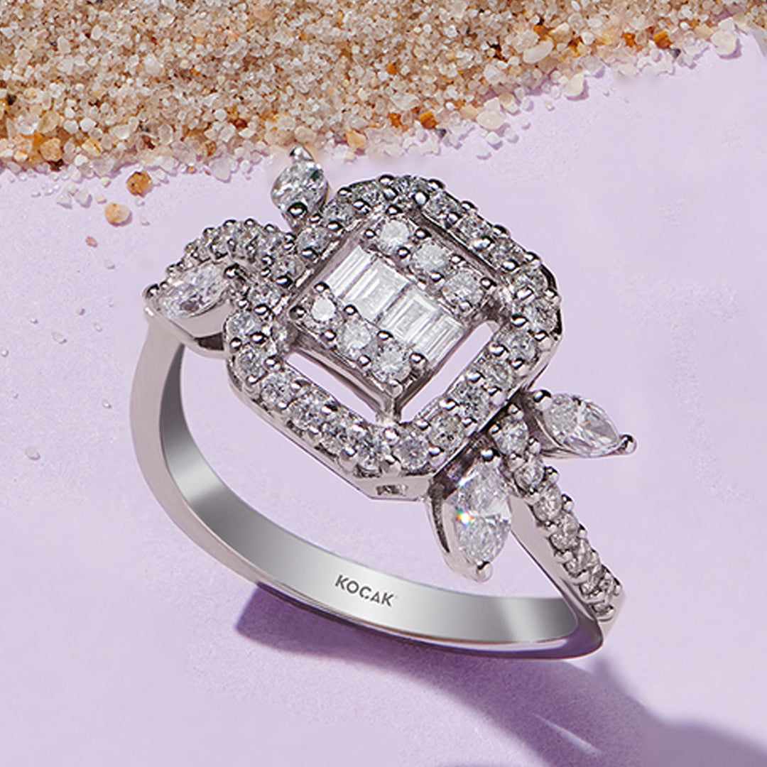 0.90 Karat Diamond Design Ring