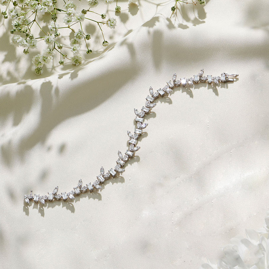 6.30 Karat Diamond Design Bracelet